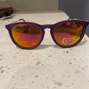 Ray Ban sunglasses with purple velvet frames Erika brand 7414